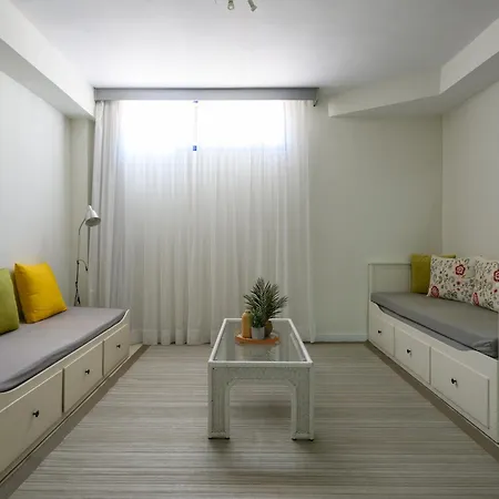 Charming With Pool In Σπίτι διακοπών